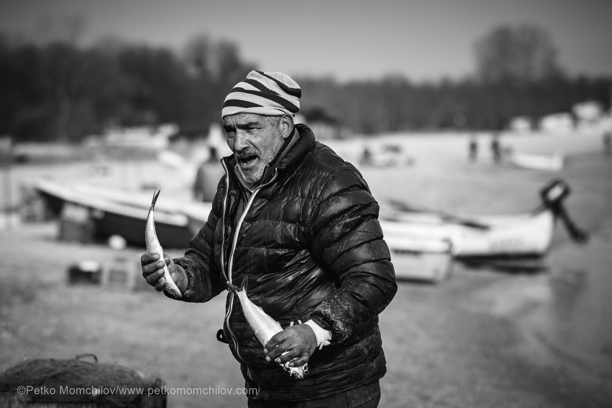 fotograf petko momchilov ribari karantina 0030